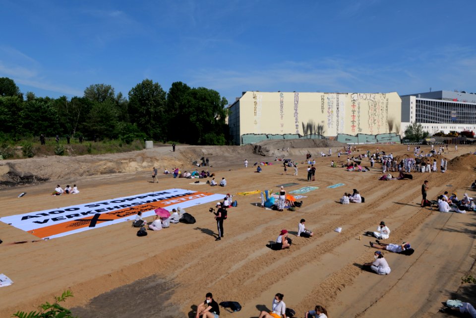 Sand im Getriebe protest A100 Treptower Park 2021-06-05 36
