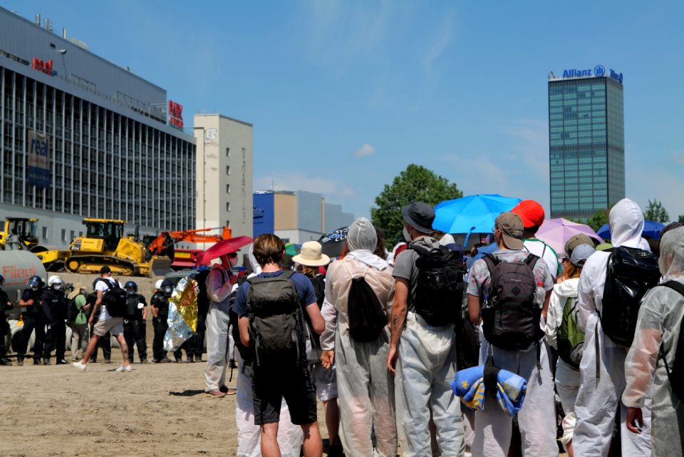 Sand im Getriebe protest A100 Treptower Park 2021-06-05 159