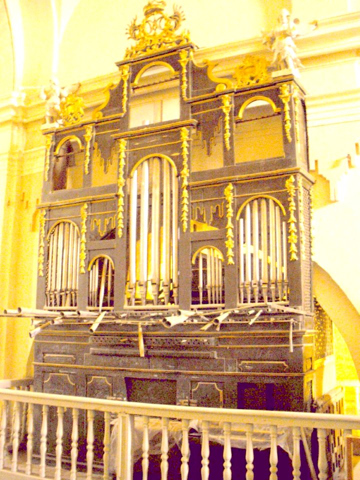 Santa María Real de Nieva - Monasterio de Nuestra Señora de Soterraña, interior 02