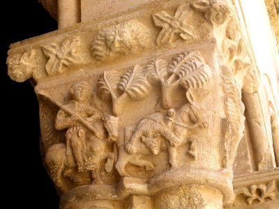 Santa María Real de Nieva - Monasterio de Nuestra Señora de Soterraña, claustro, capiteles 03