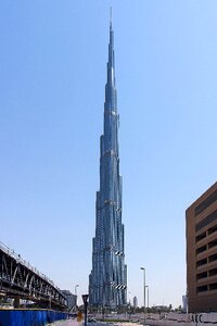 Dubai 2 building architecture