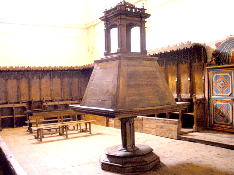 Santa María Real de Nieva - Monasterio de Nuestra Señora de Soterraña, interior 03