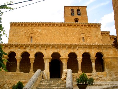 San Esteban de Gormaz - Iglesia de San Miguel, pórtico 7