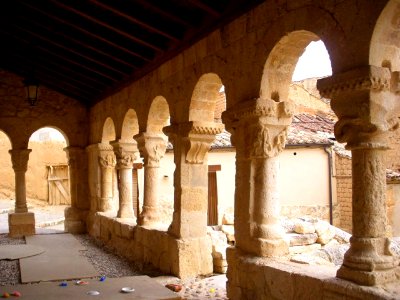 San Esteban de Gormaz - Iglesia de San Miguel, pórtico 5