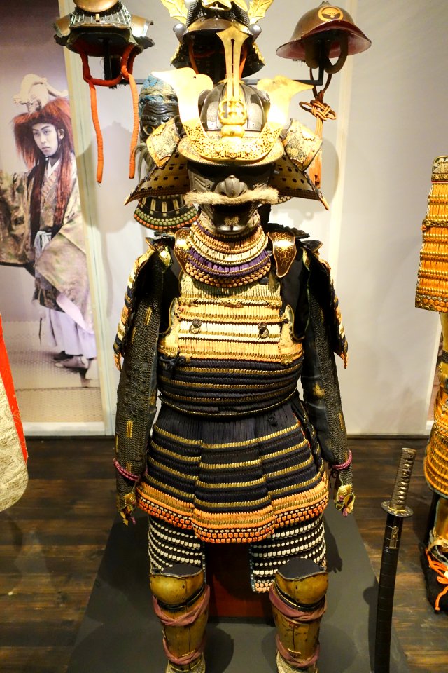 Samurai armor, donated by Sven Hedin, said to be c. 1700 AD, No. 1940.15.0022 - Etnografiska museet - Stockholm, Sweden - DSC01147