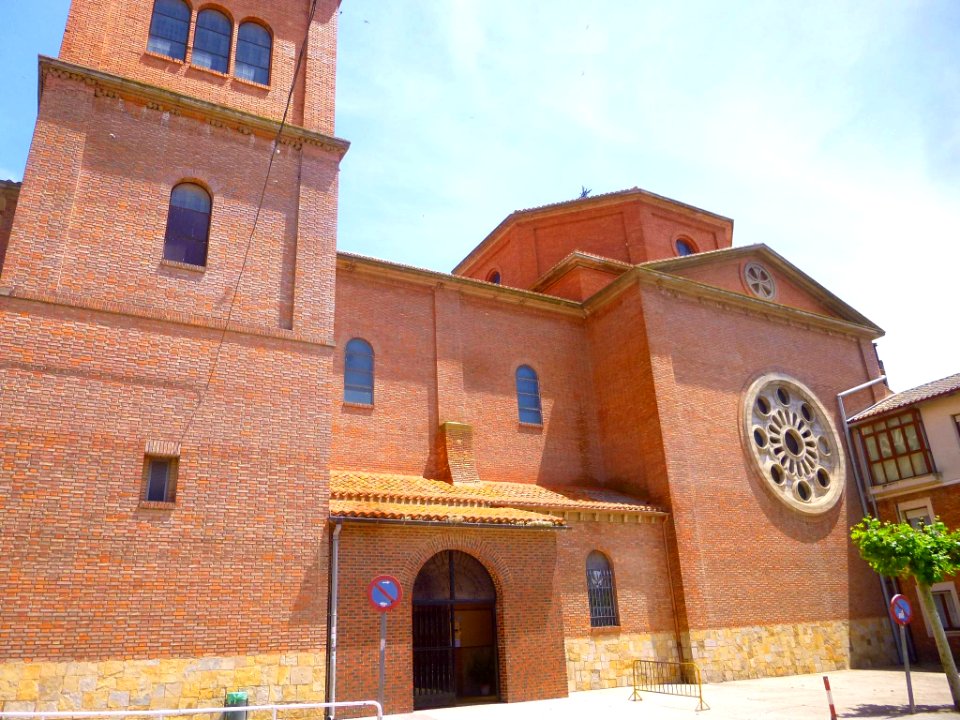 San Adrián - Iglesia de San Adrián 01