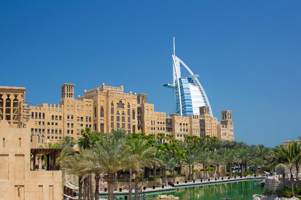 Dubai 4 architecture building