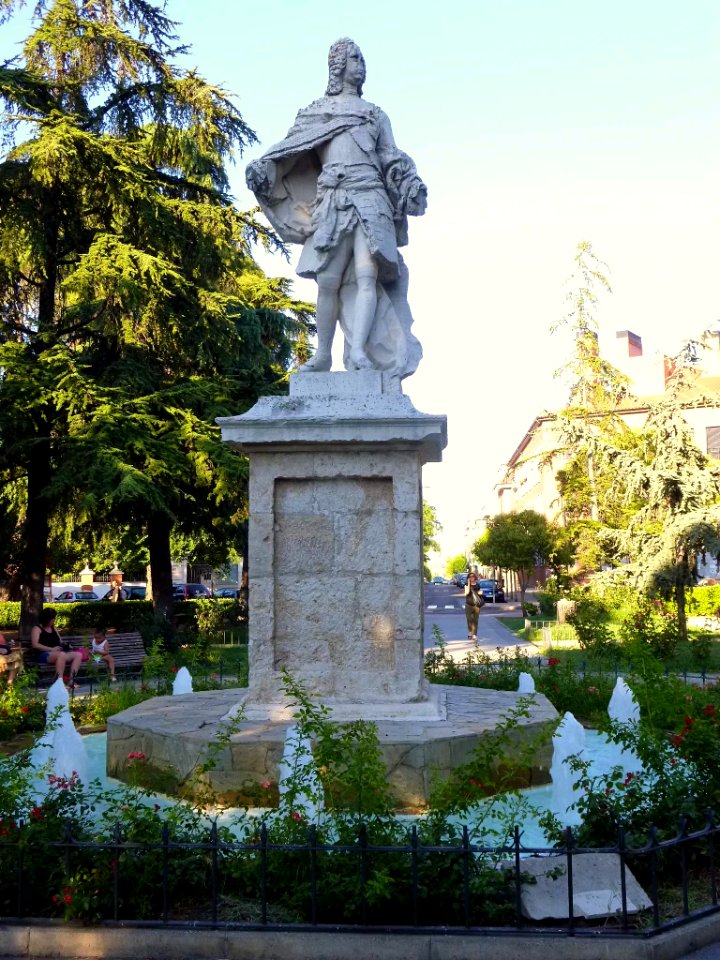 San Fernando de Henares - Monumento a Fernando VI (1)