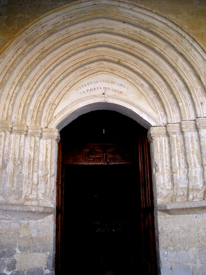San Cebrián de Campos - Iglesia de San Cornelio y San Cipriano 02