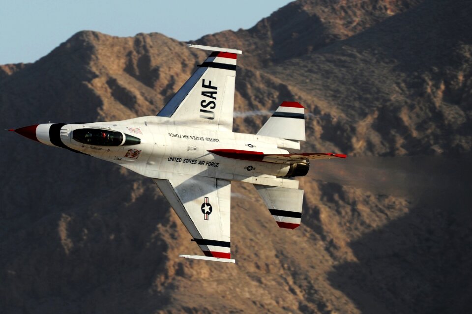 Military aircraft jet