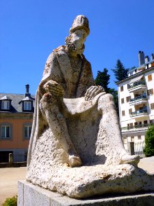 San Lorenzo de El Escorial - Parque de Terreros, Monumento a Felipe II