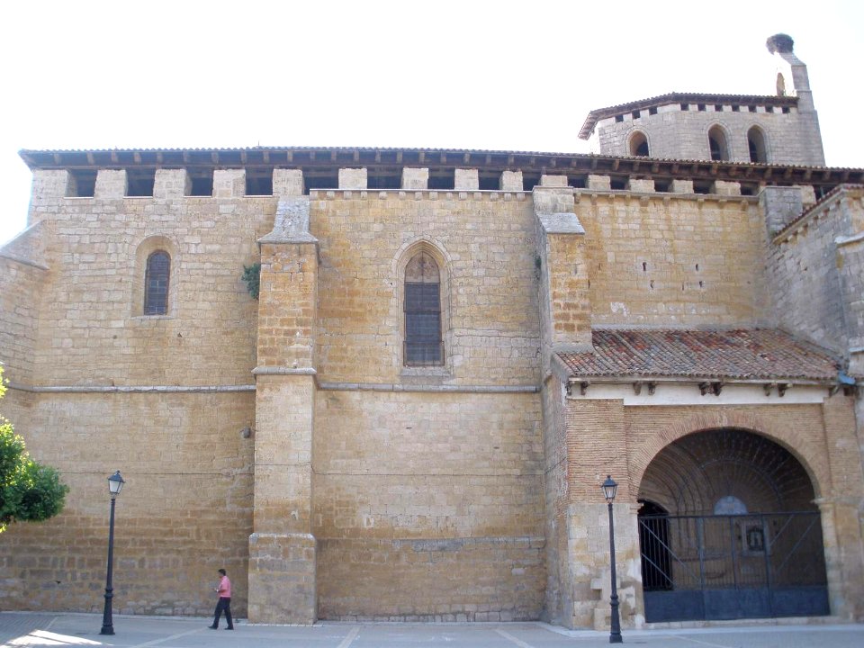 San Cebrián de Campos - Iglesia de San Cornelio y San Cipriano 01