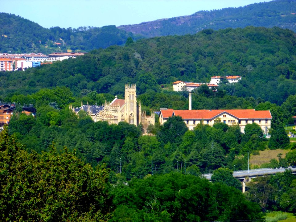 San Sebastián - Iglesia de Zorroaga 01