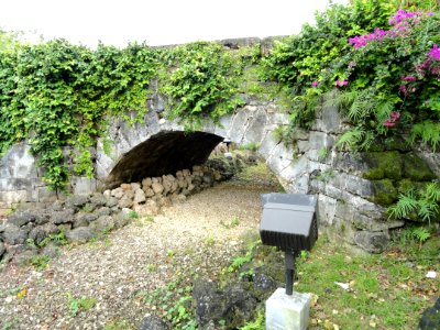 San Antonio Bridge (Hagåtña, Guam) - DSC01339