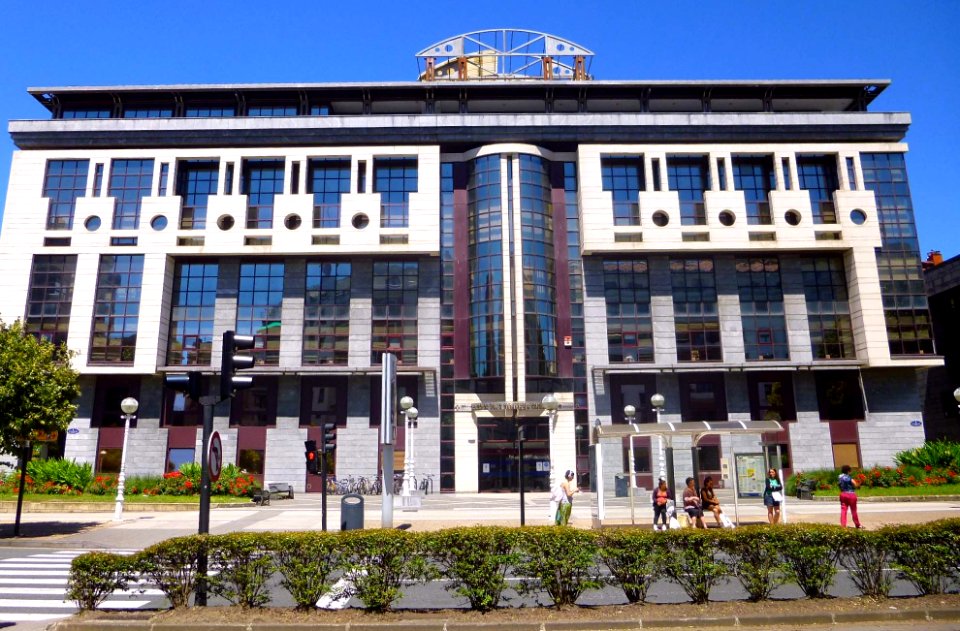 San Sebastián - Centro de Salud Ondarreta (Osakidetza) 1