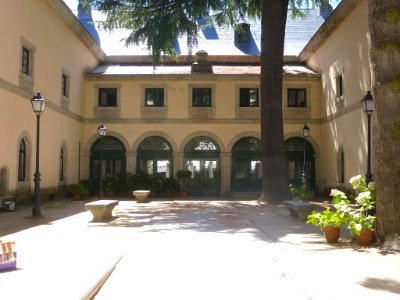 San Lorenzo de El Escorial - Primera Casa de Oficios (Casa de la Cultura) 6