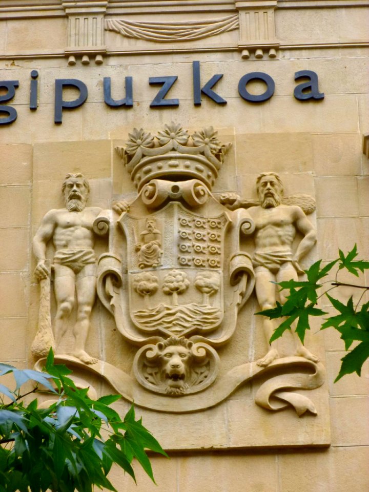 San Sebastián - Sede de Kutxa en Garibai 15 (4)