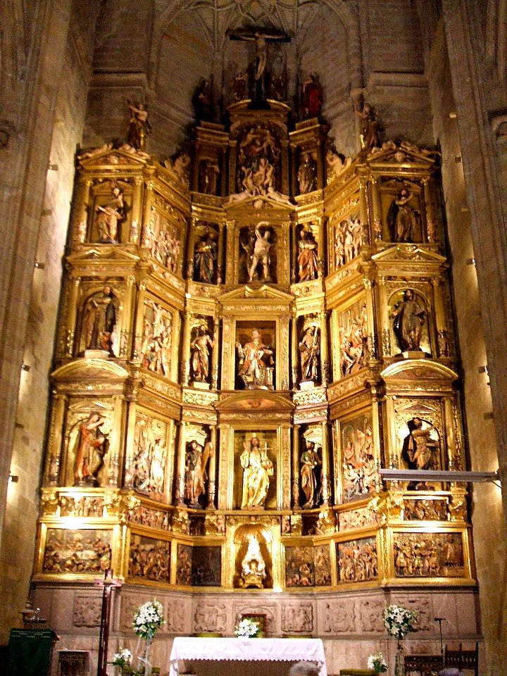 San Sebastián - Iglesia de San Vicente Mártir, retablo mayor romanista 2