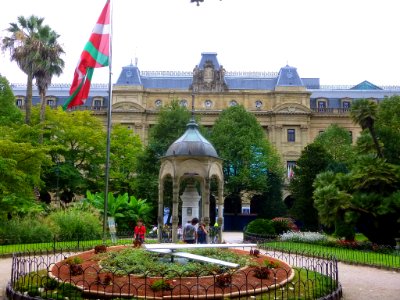 San Sebastian - Plaza de Gipuzkoa 16