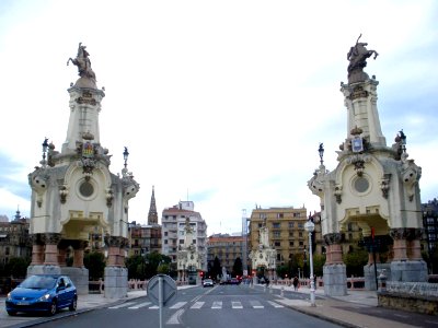 San Sebastian - Puente de Maria Cristina 04