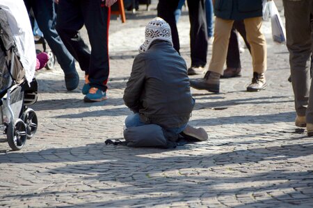 Street child frankfurt poverty