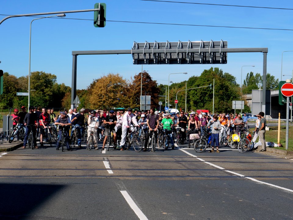 Sand im Getriebe protest 2019 bike finger 50
