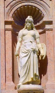 San Sebastian - Monumento a Antonio de Oquendo 6