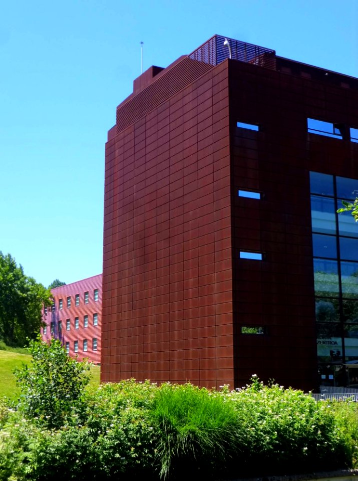 San Sebastián - Campus de Gipuzkoa - Centro de I+D+i Joxe Mari Korta 4