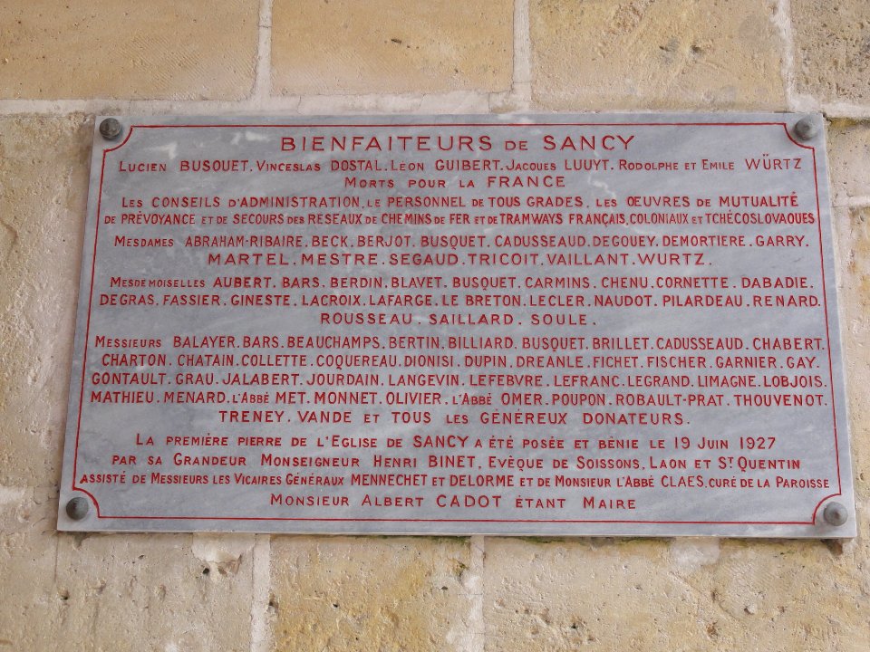 Sancy-les-Cheminots (Aisne) église (04) plaque bienfaiteurs de Sancy