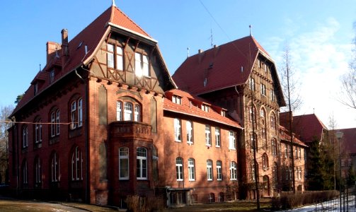 Sanatorium w Smukale skrzydło płd-zach panorama 03 2011
