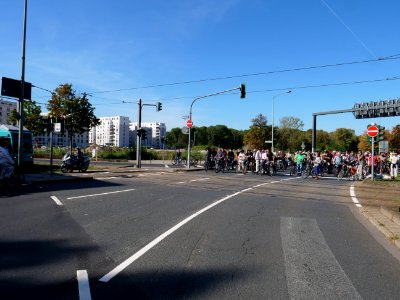 Sand im Getriebe protest 2019 bike finger 51