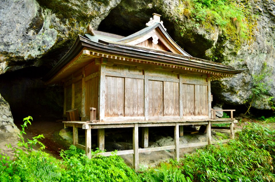 Sanbutsu-ji, kannondou-2