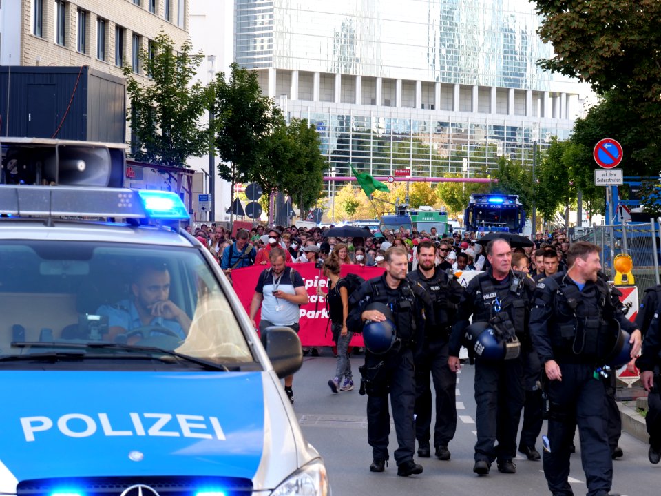 Sand im Getriebe protest 2019 final demonstration 30
