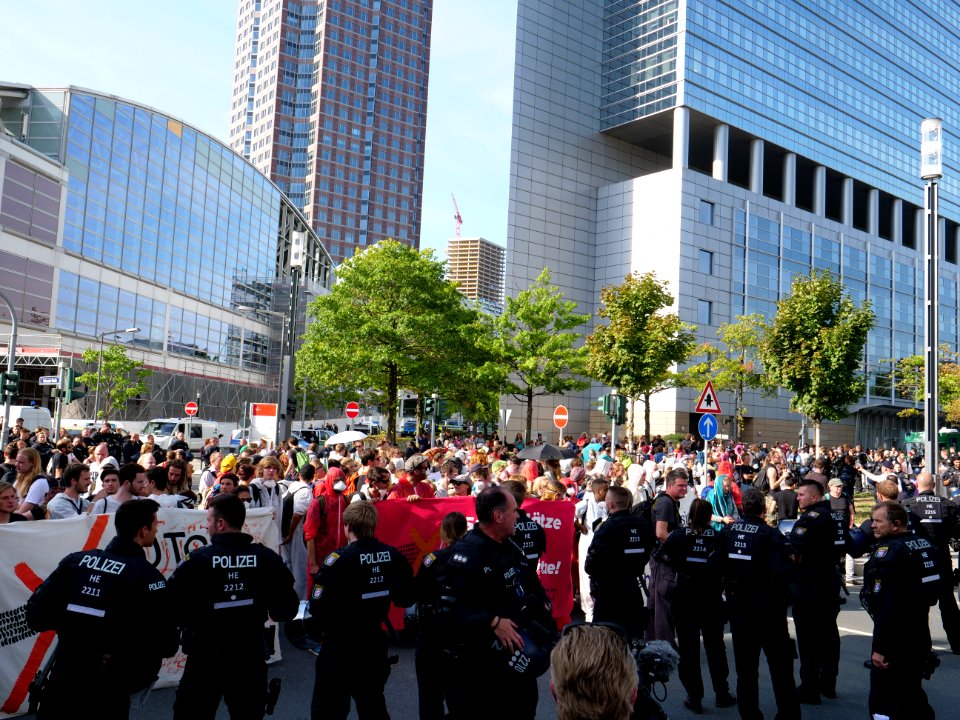 Sand im Getriebe protest 2019 final demonstration 23