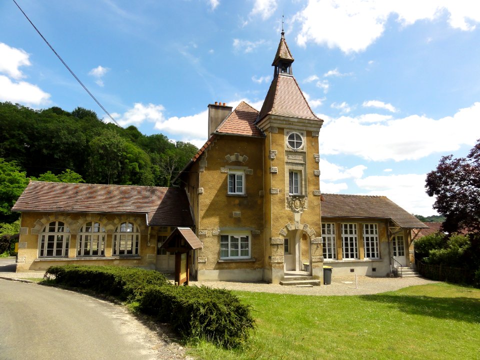 Sancy-les-Cheminots (Aisne) mairie-école