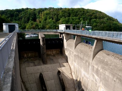 Rurtalsperre dam 04