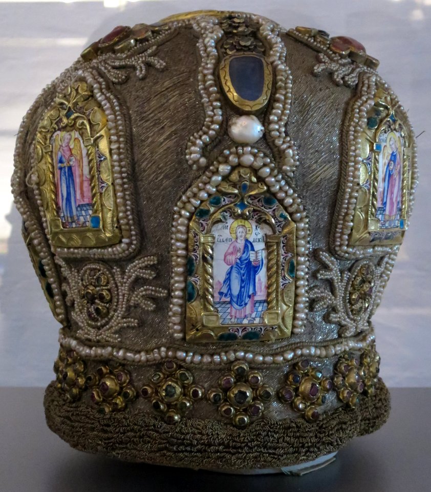 Russian crown, 19th century, Merchant Yard Museum