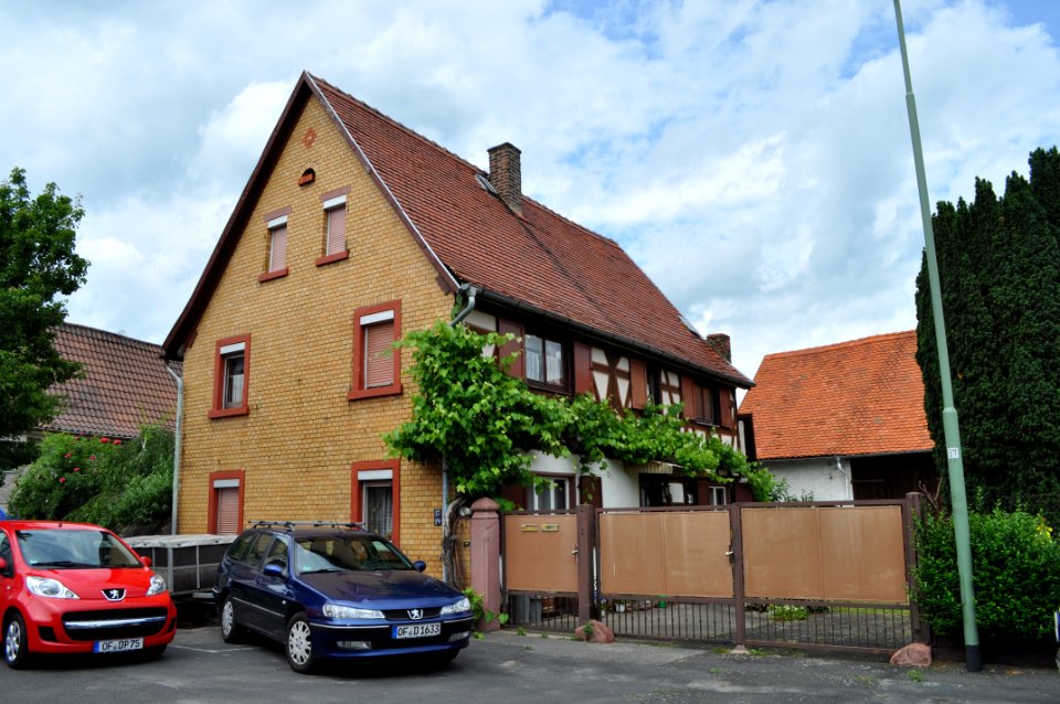 Rumpenheim, Breite Straße 19