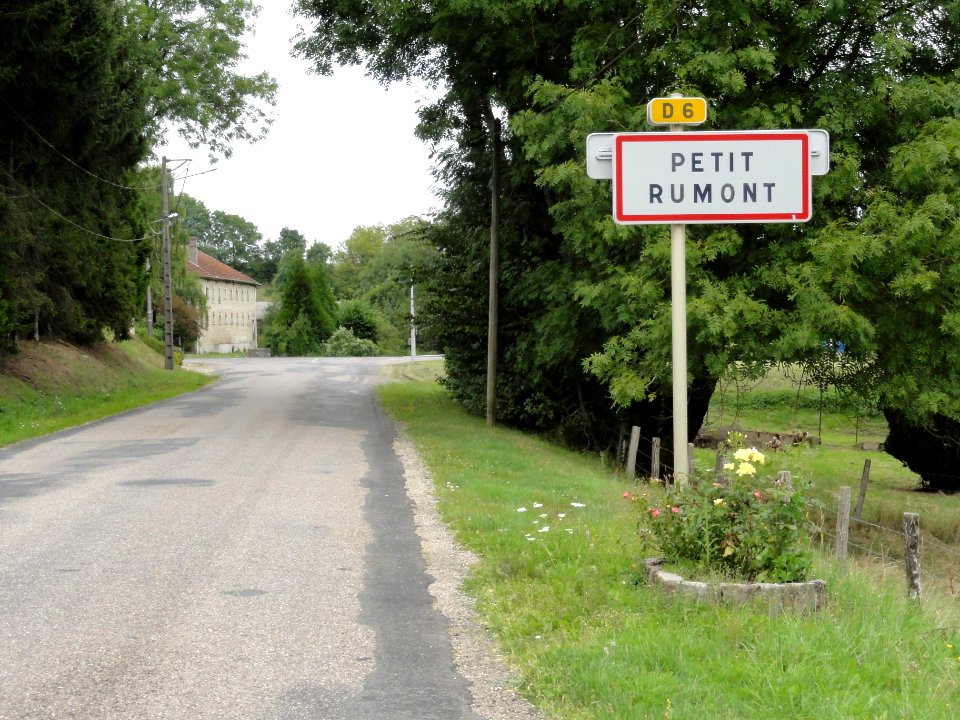 Rumont (Meuse) entrée Petit Rumont
