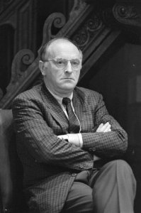 Russische dichter en Nobelprijswinnaar Joseph Brodsky in aula UvA, kop, Bestanddeelnr 934-3497