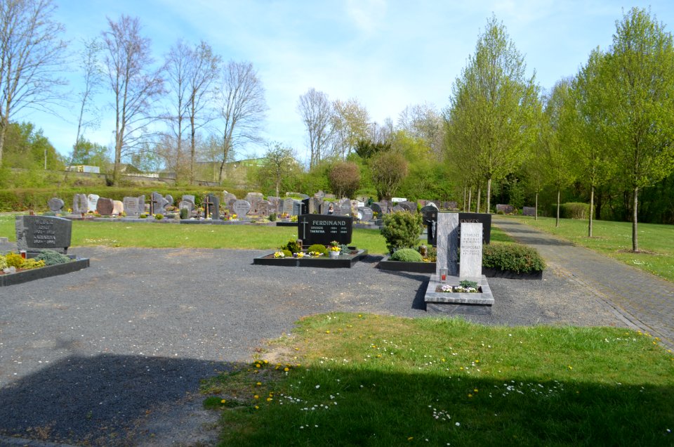 Ruppach-Goldhausen, Friedhof
