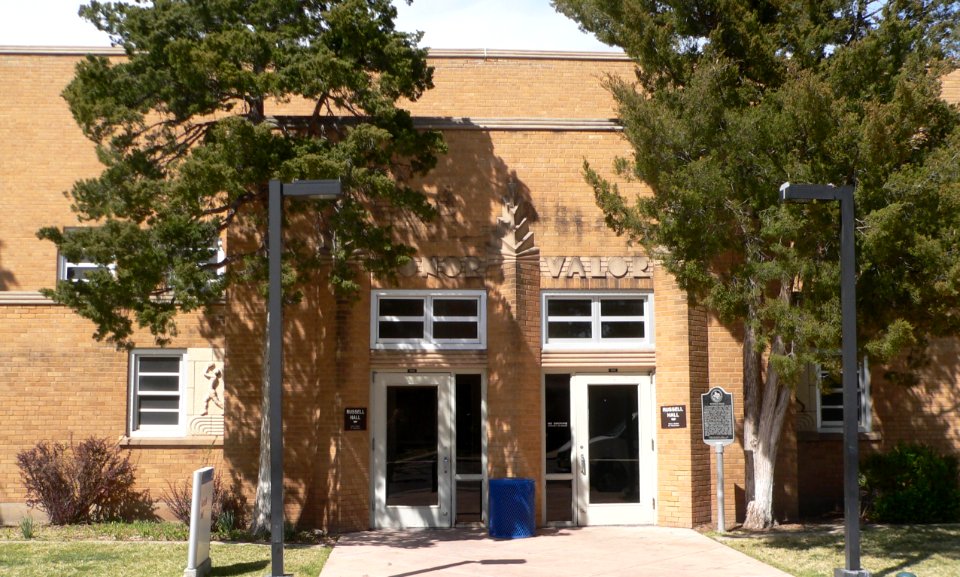 Russell Hall, Amarillo College, S entrance 1