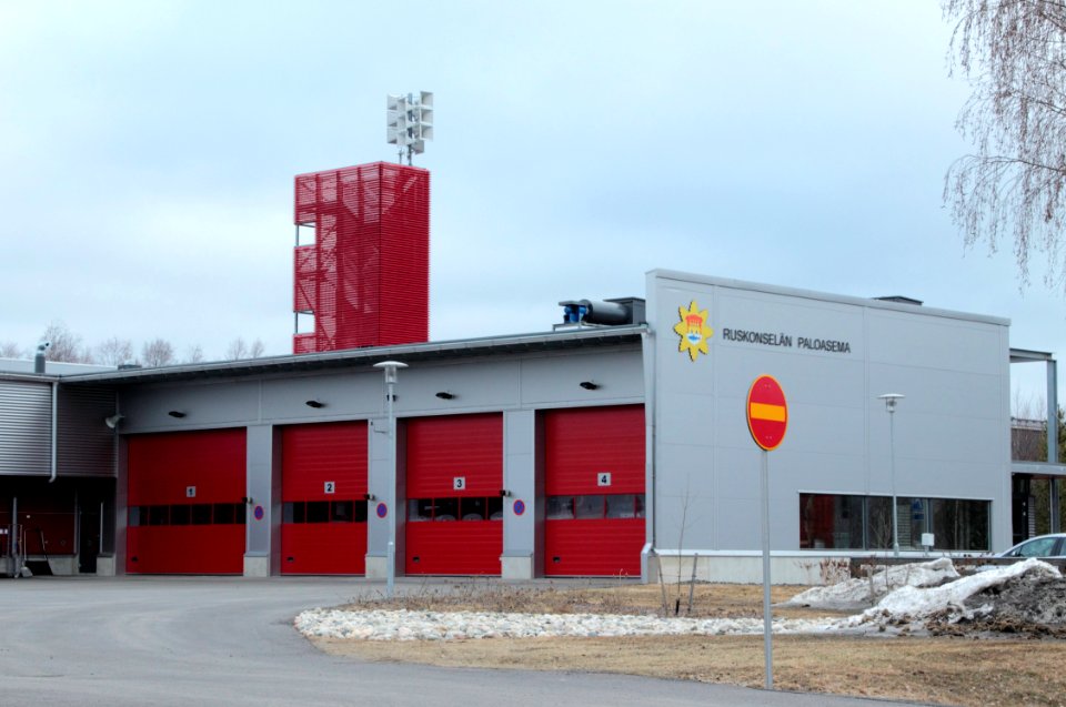 Ruskonselkä Fire Station Oulu 20140412