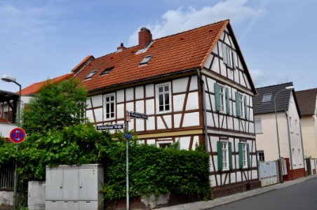 Rumpenheim, Dörnigheimer Straße 13