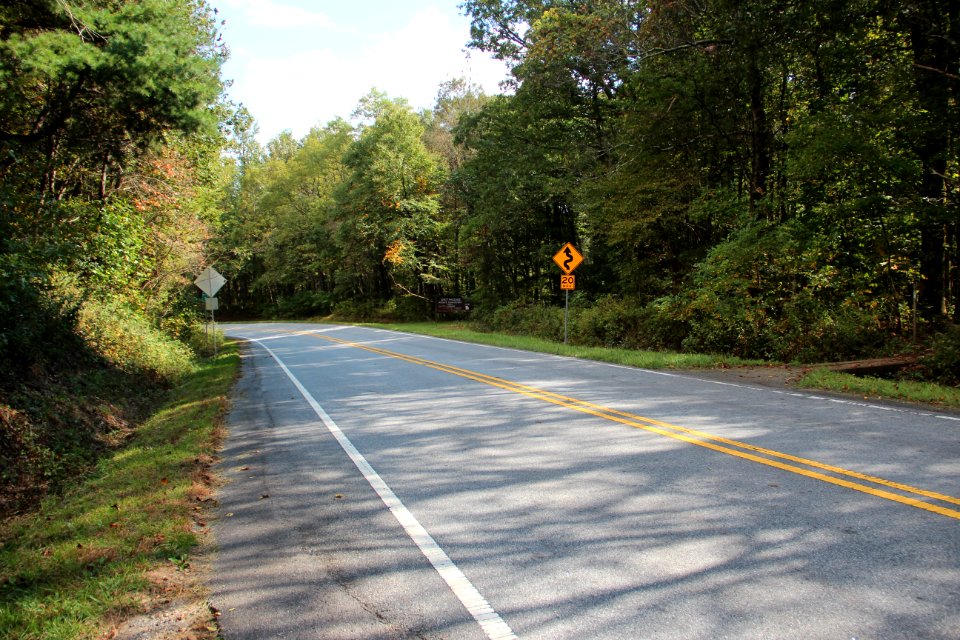 Russell–Brasstown Scenic Byway at Hogpen Gap, Oct 2018