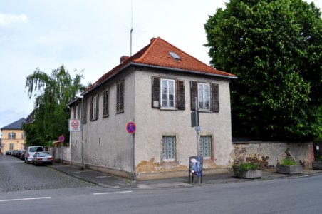 Rumpenheim, Schlossgartenstraße 2