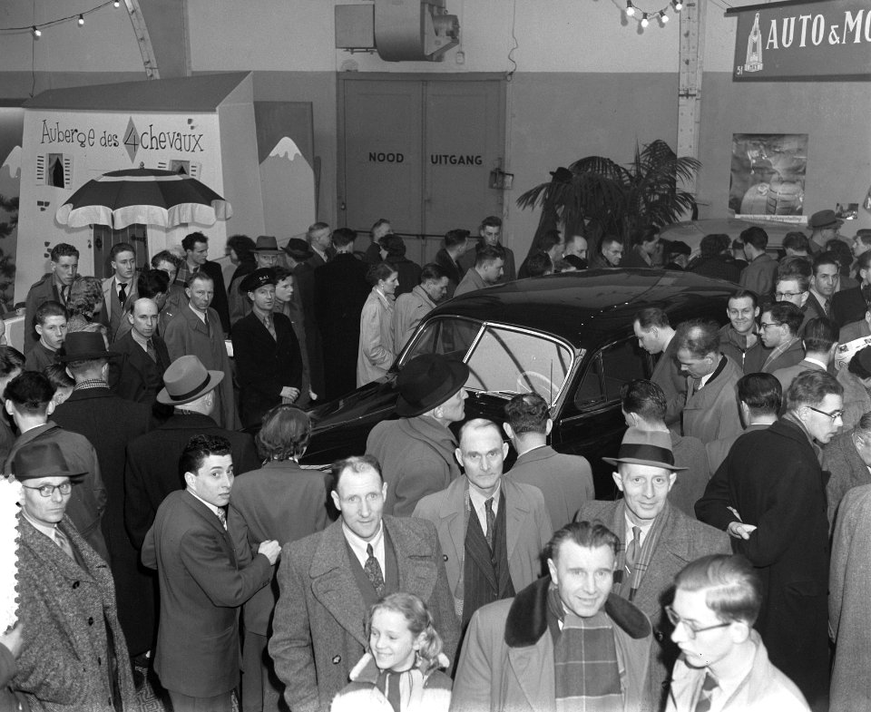Russische autos op de Rai, Bestanddeelnr 906-3271