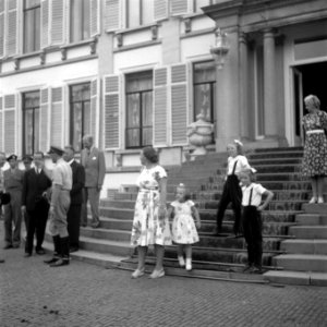 Ruiterfeest Prinsesjes te paard, Bestanddeelnr 902-3678