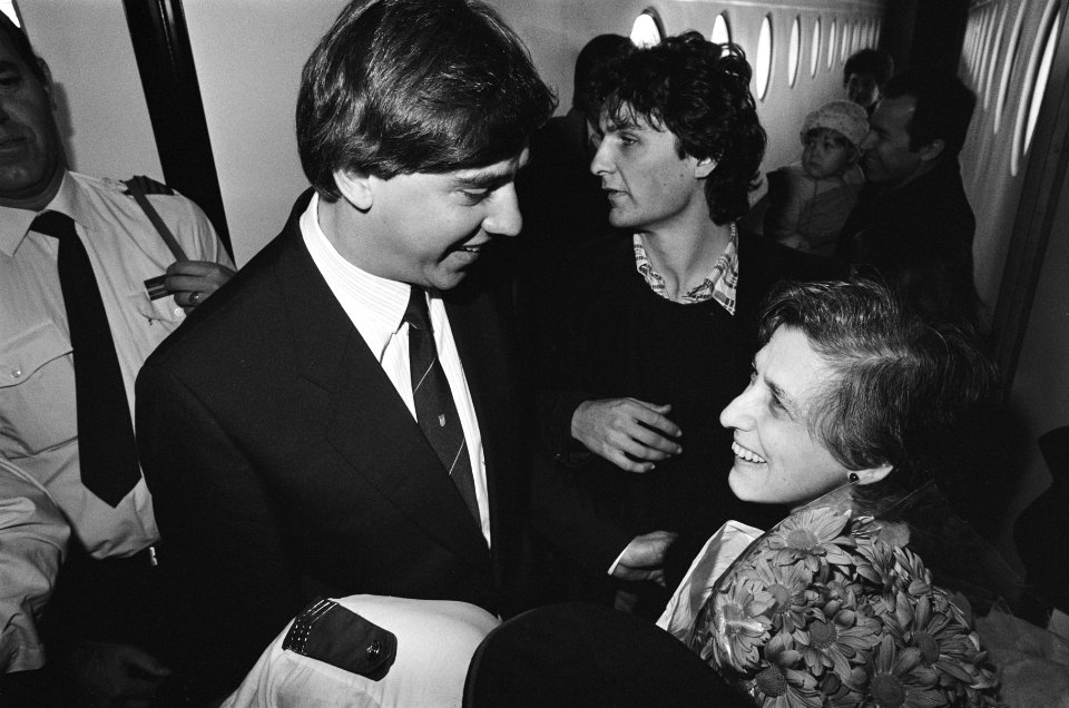 Russische dissidente Irina Grivnina komt aan op Schiphol persconferentie Irina G, Bestanddeelnr 933-4708