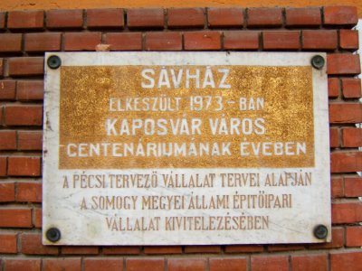Sávház 9